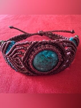 Handmade Brown Macramé Bracelet with Turquoise Stone from Peru